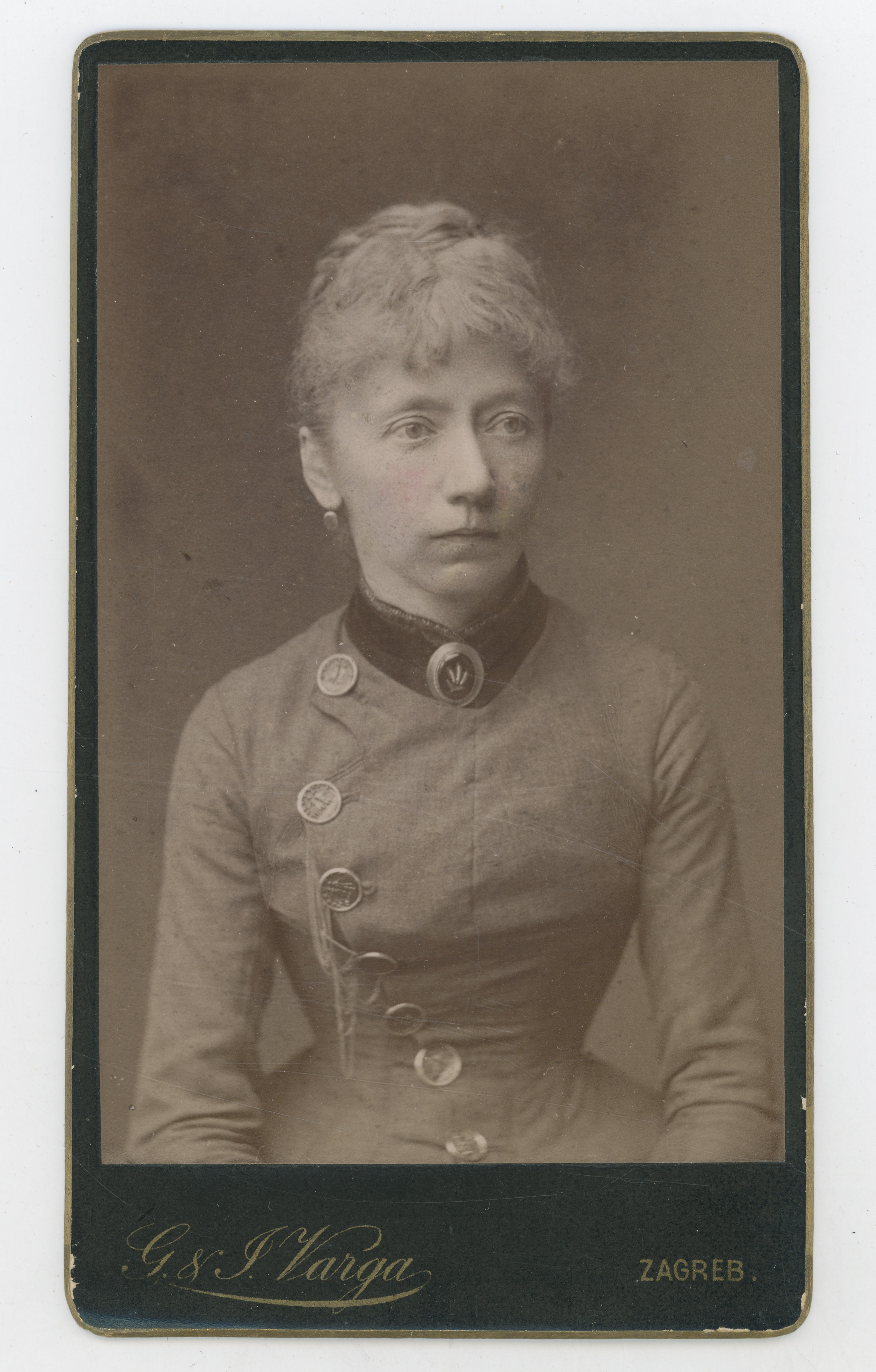 Gjuro i Ivan Varga, Ernestina Suk