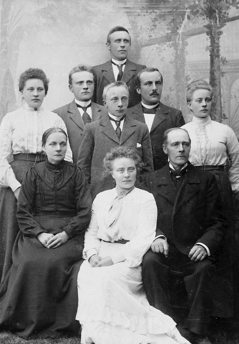 Henrik Augustinsson Stinessen, Familiebilde