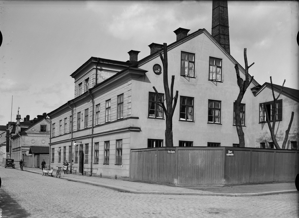 Paul Sandberg, Flerbostadshus i korsningen Östra Ågatan - Hamnesplanaden, Uppsala 1936