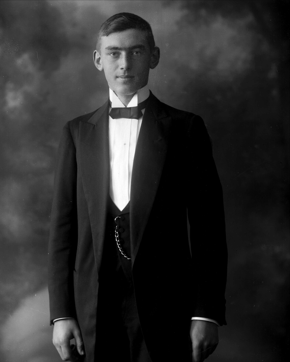 Gustav Borgen, NFB.03672