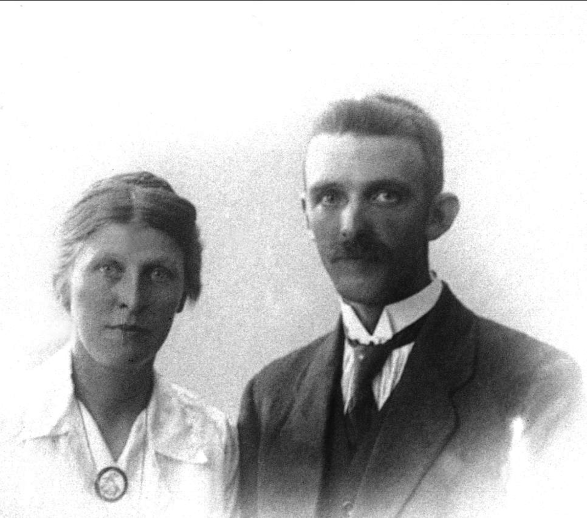 Gustav Borgen, NFB.43374