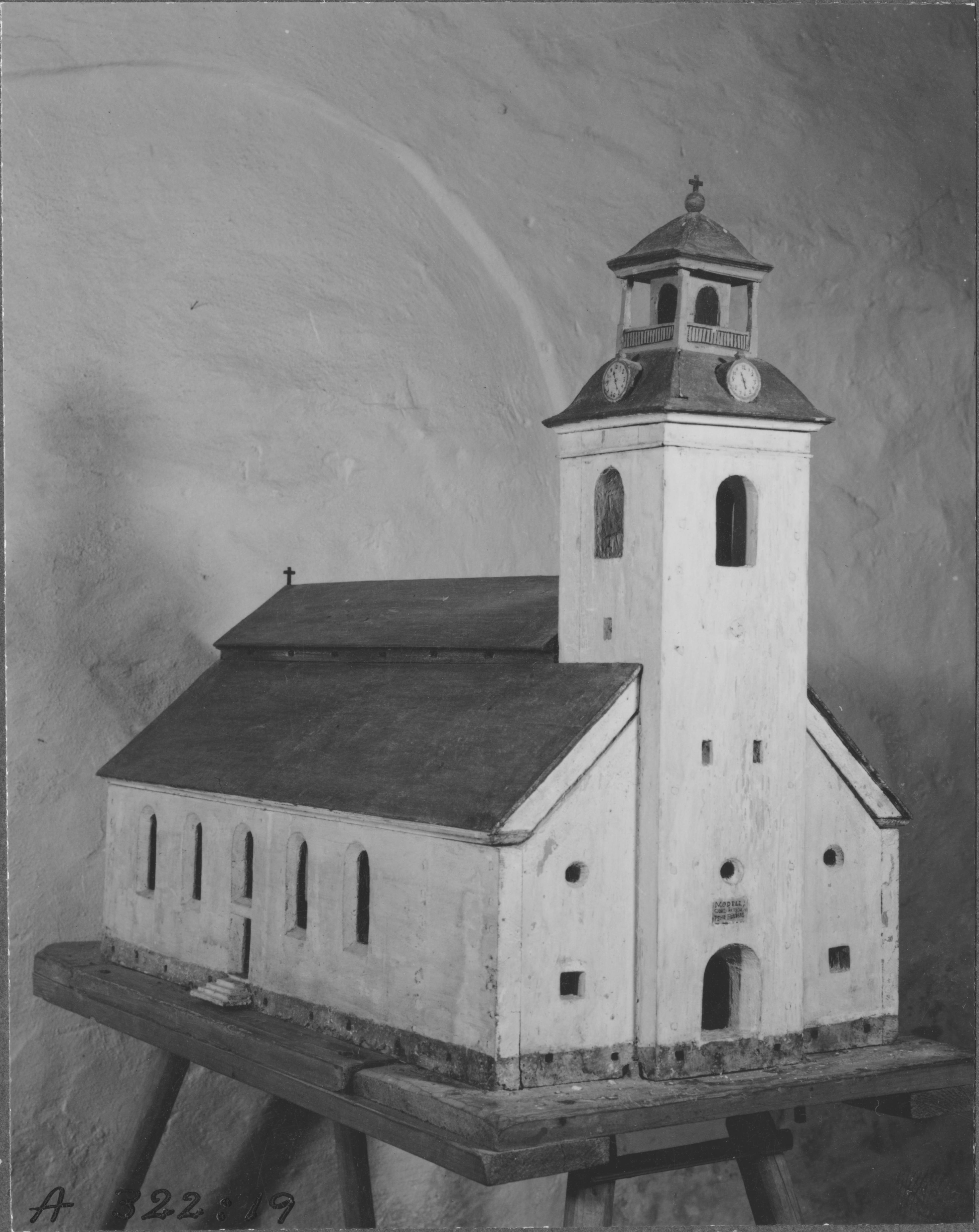 Henrik Hultgren, Risinge kyrka