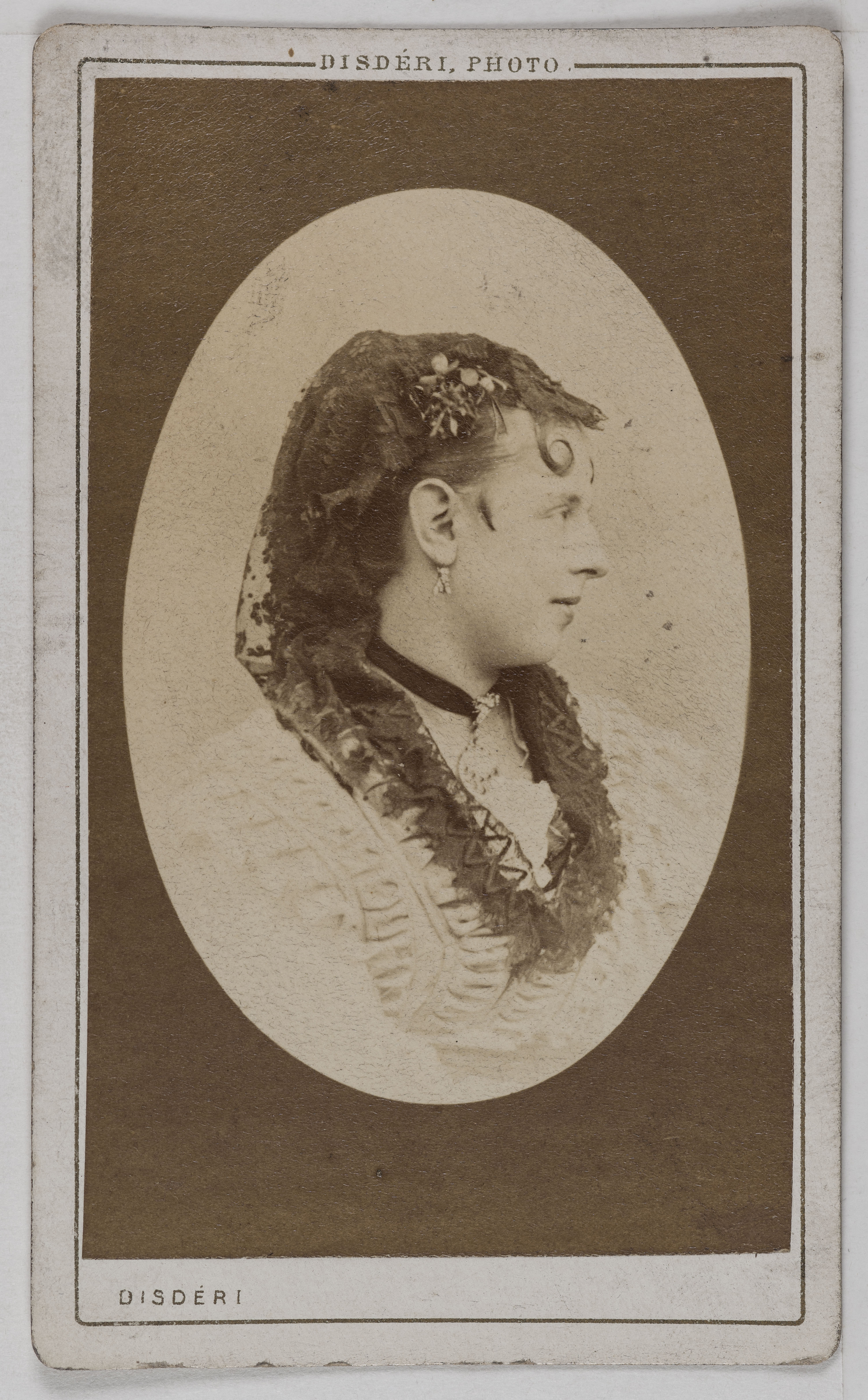André-Adolphe-Eugène Disdéri, Portrait de Malo, (actrice)