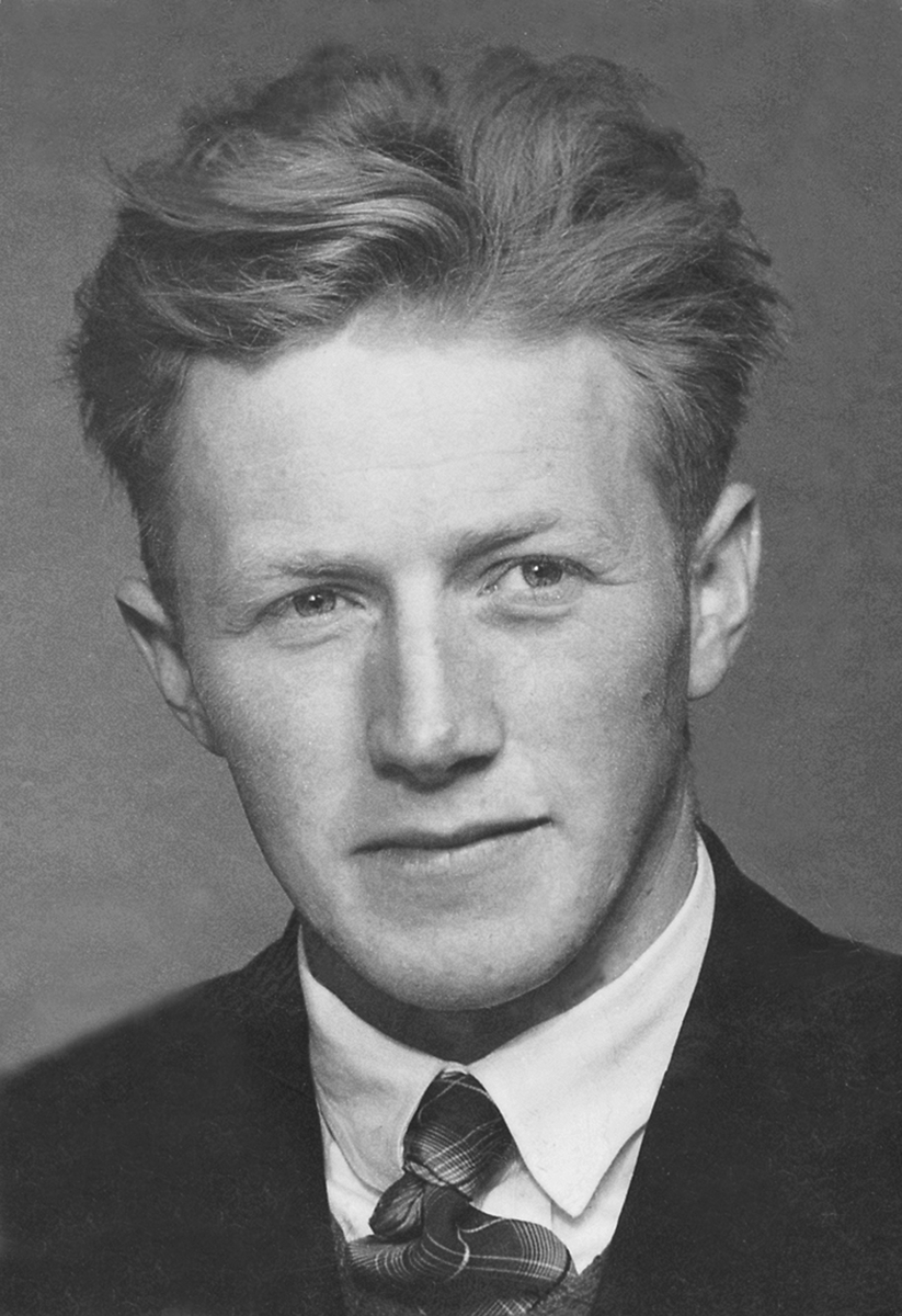 Anno Domkirkeodden, Portrett, Nils Rønning, Ringsaker I.F. Brennerimester ved Strand Brenneri 1942-43.