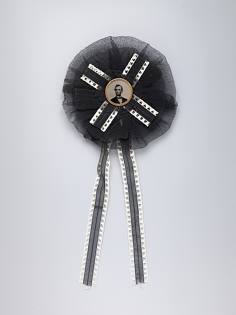 Unknown, [Mourning Corsage with Portrait of Abraham Lincoln]