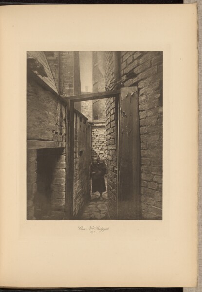 Thomas Annan, Close No. 11 Bridgegate