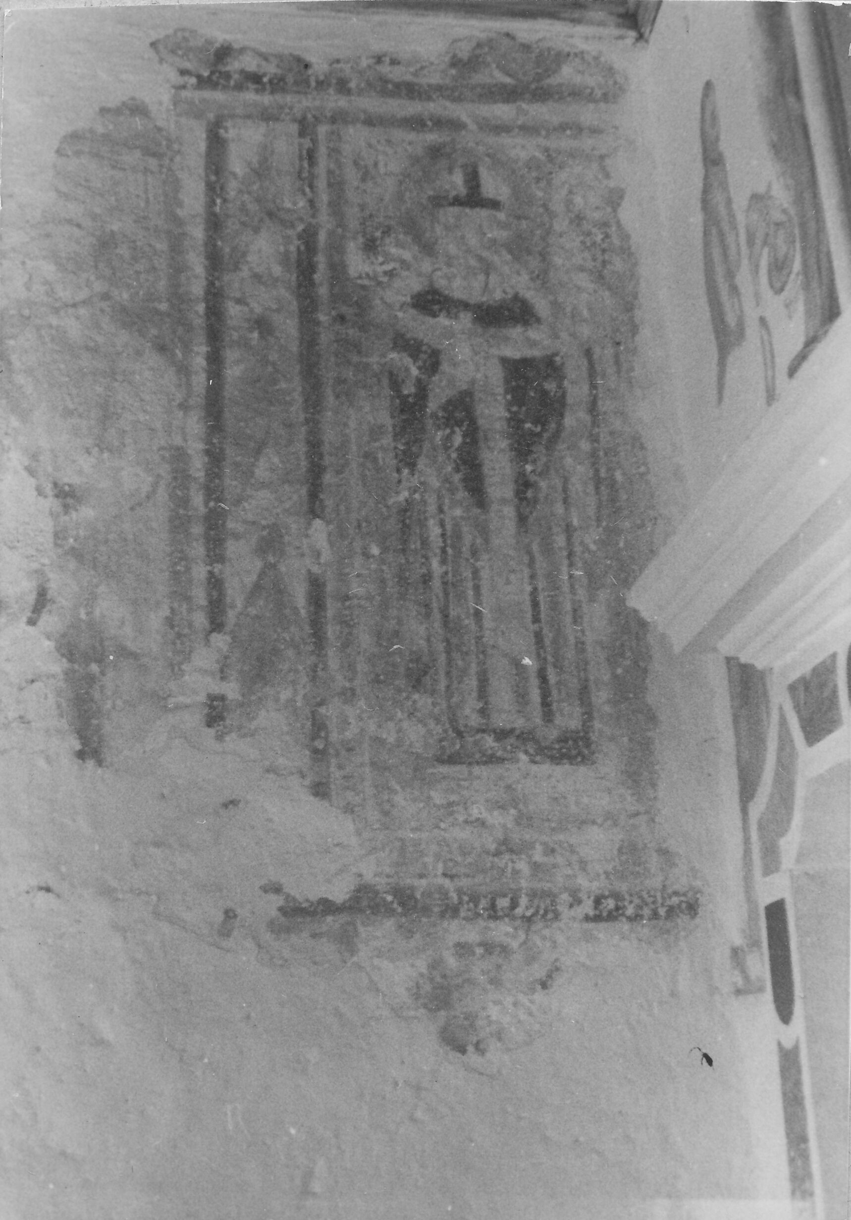 Branko Fučić, Bazgalji (Gračišće), Kapela sv. Marije Magdalene, unutrašnjost, detalj: romanička freska (konac 13. i početak 14. st.) sa svecem u biskupskom ornatu