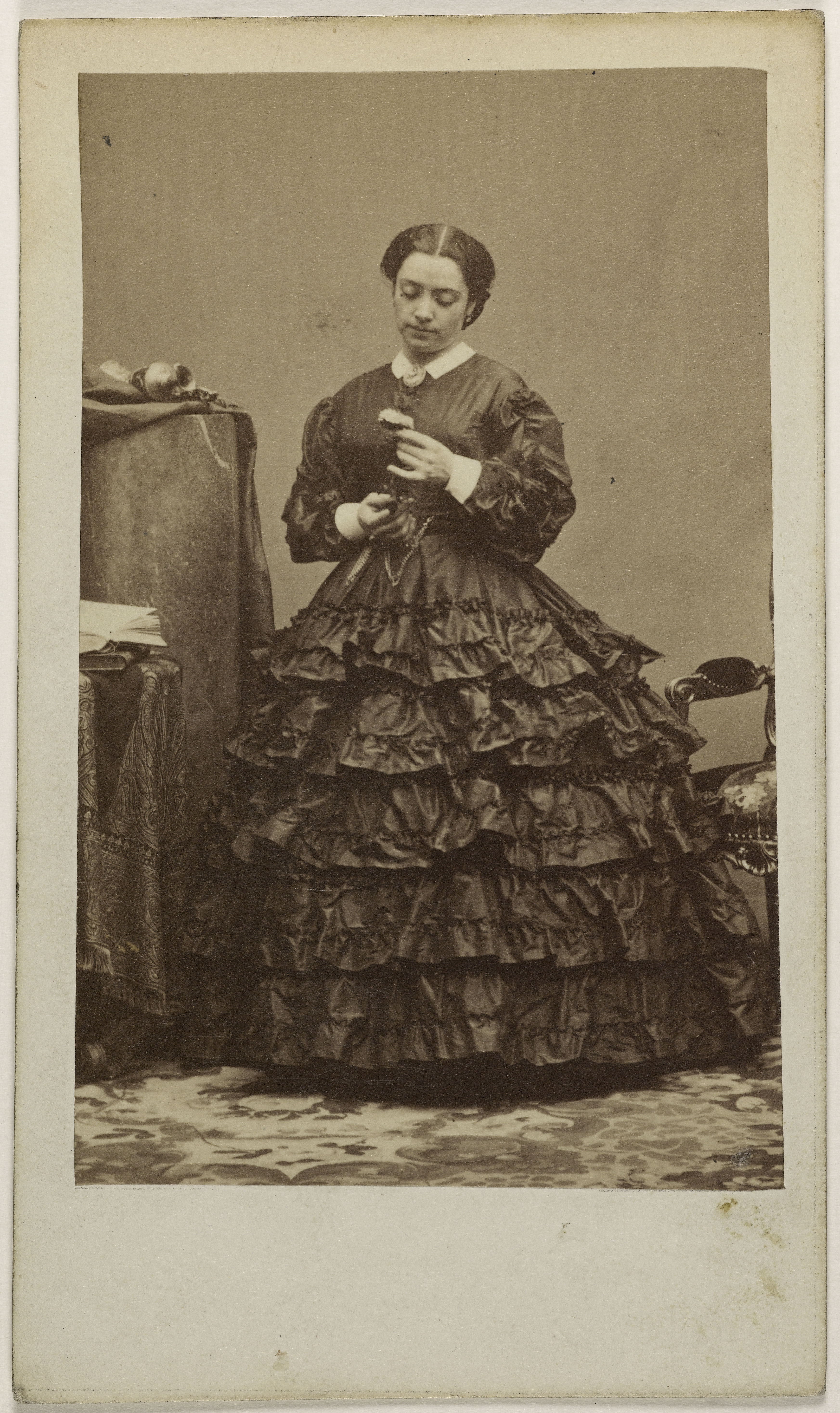 Disderi & Cie, Portrait de Bélia, Zoé, (née Victorine-Zoé Delau), (1836-), (chanteuse)