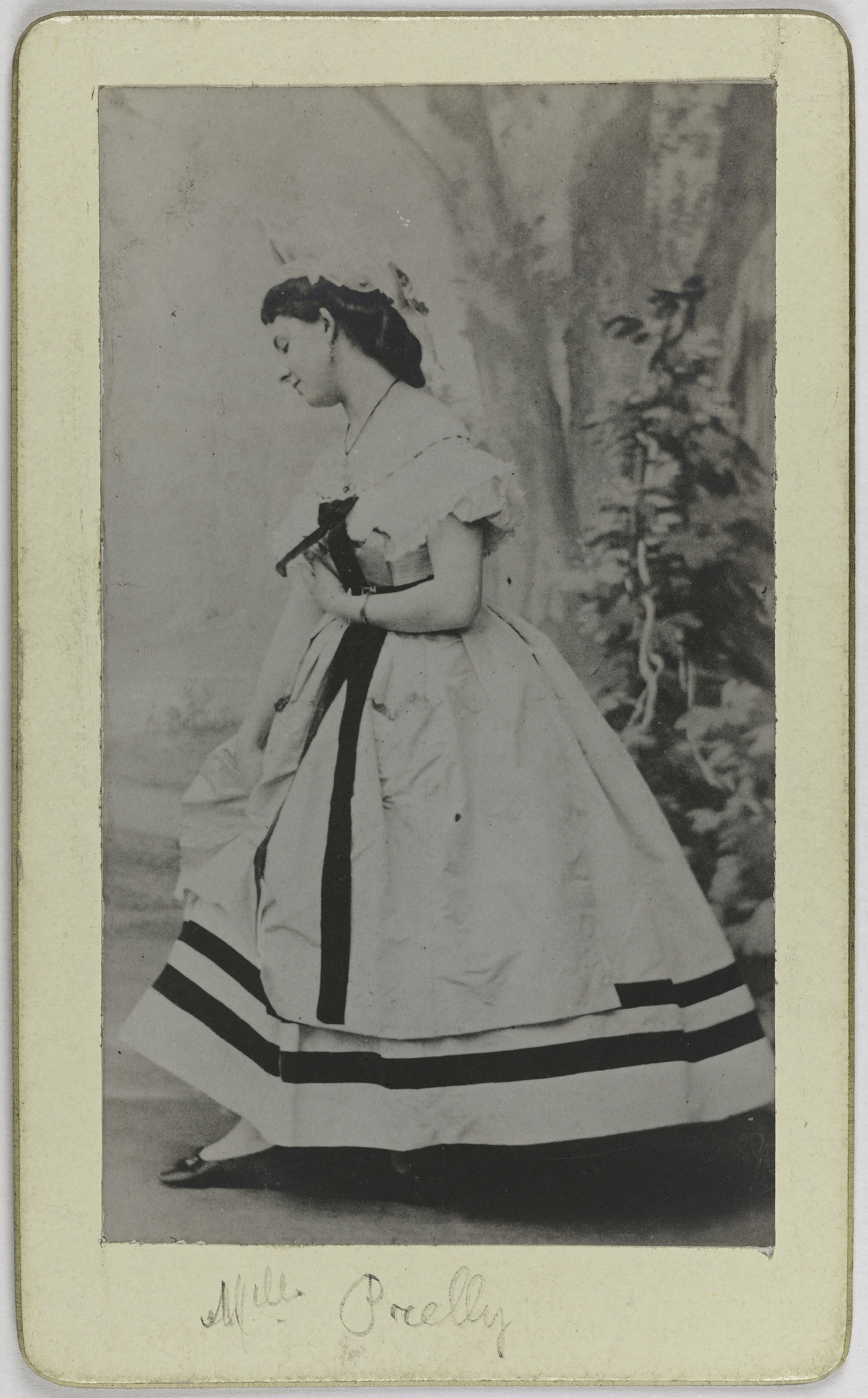 Anonyme, Portrait de Prelly (Aline de Pommayrac, épouse de Presle, épouse C. Detaille, dite), actrice, chanteuse