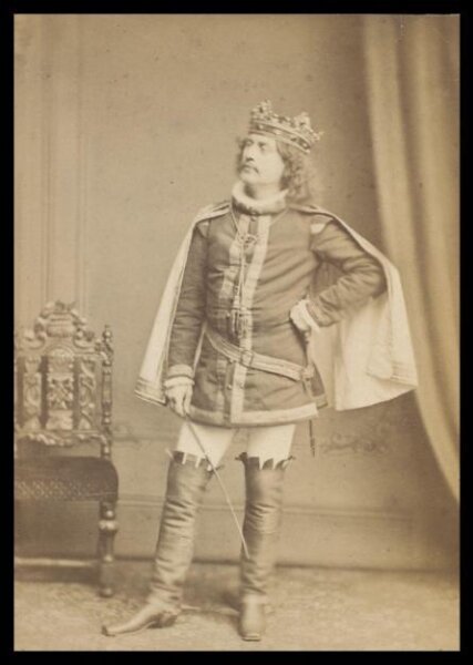 London Stereoscopic and Photographic Company, Guy Little Theatrical Photograph