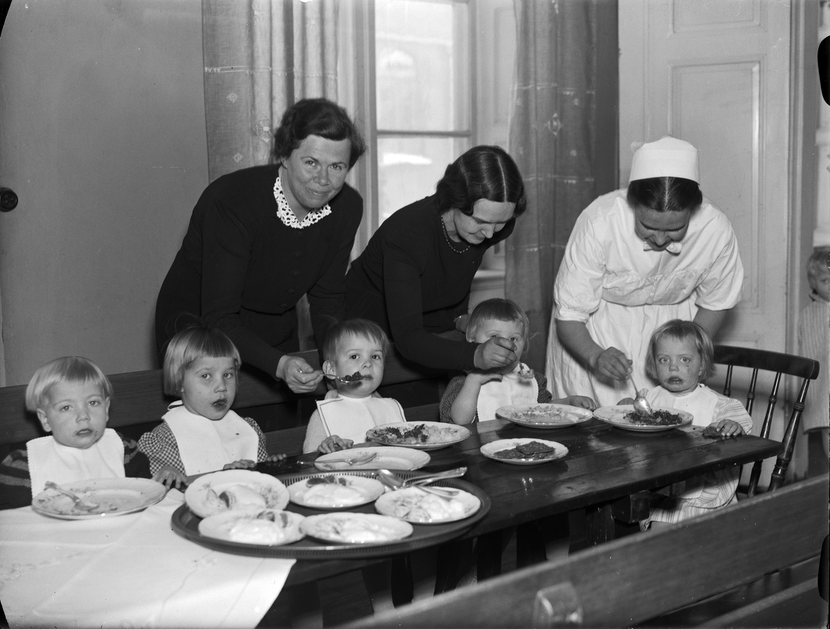 Paul Sandberg, “The Dimensions for Bords” at Uppsala Cathedral Assembly Children’s Home for Finnish Children, Uppsala March 1942
