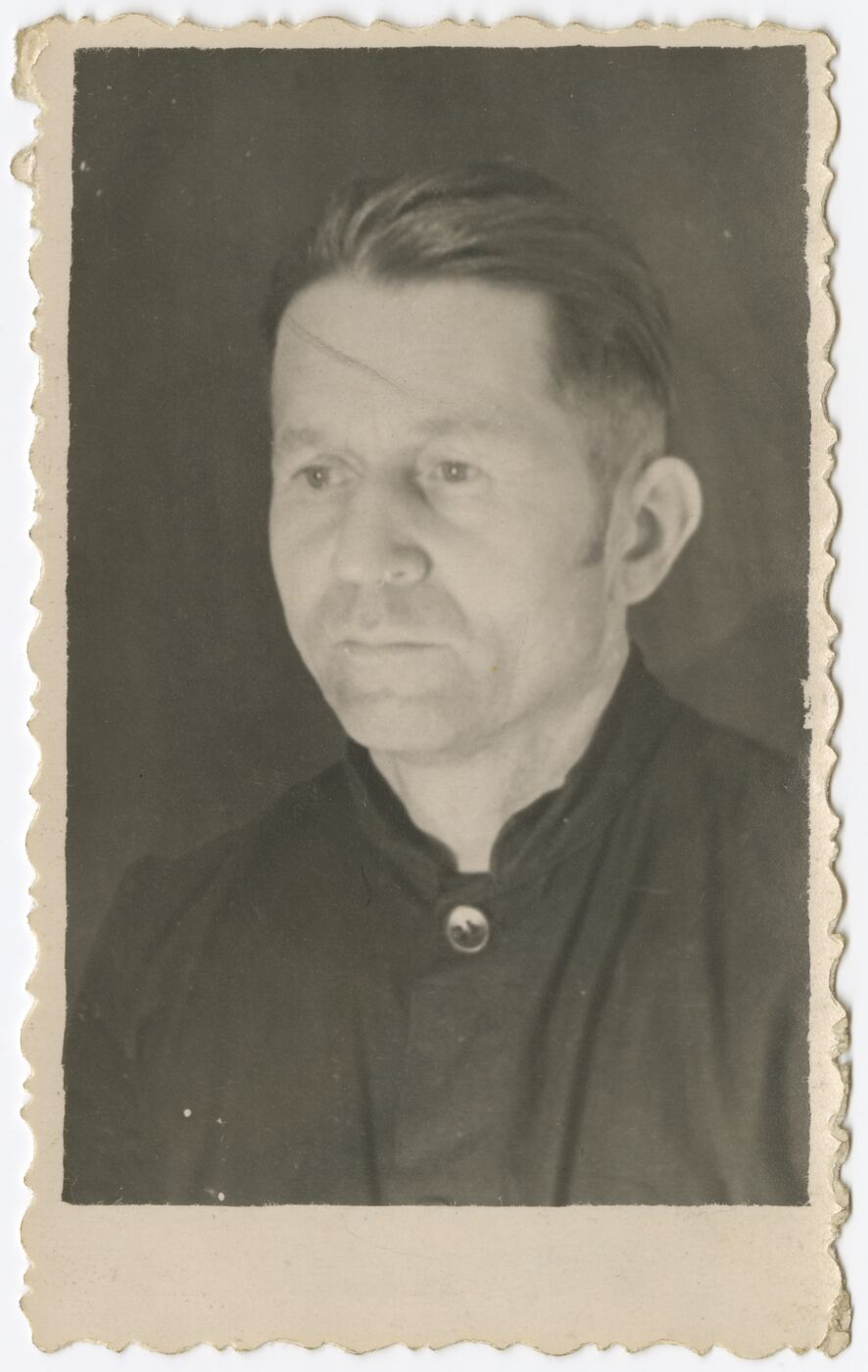 Nežinomas autorius, Tadas Dauta