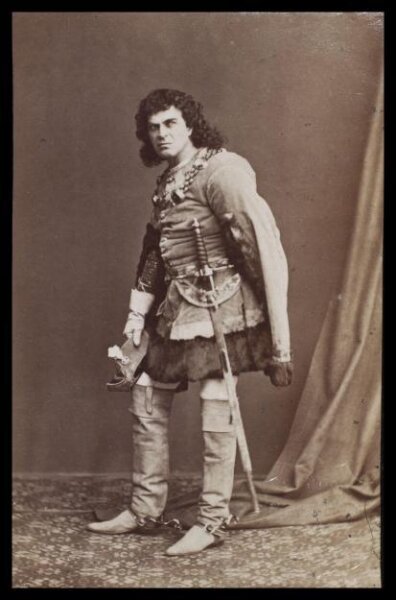 London Stereoscopic and Photographic Company, Guy Little Theatrical Photograph