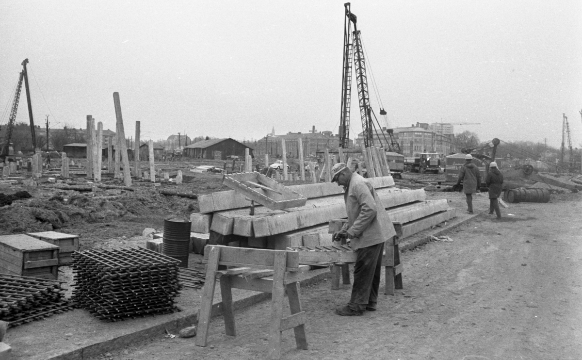 Örebro Kuriren, Bygge 10 maj 1966
