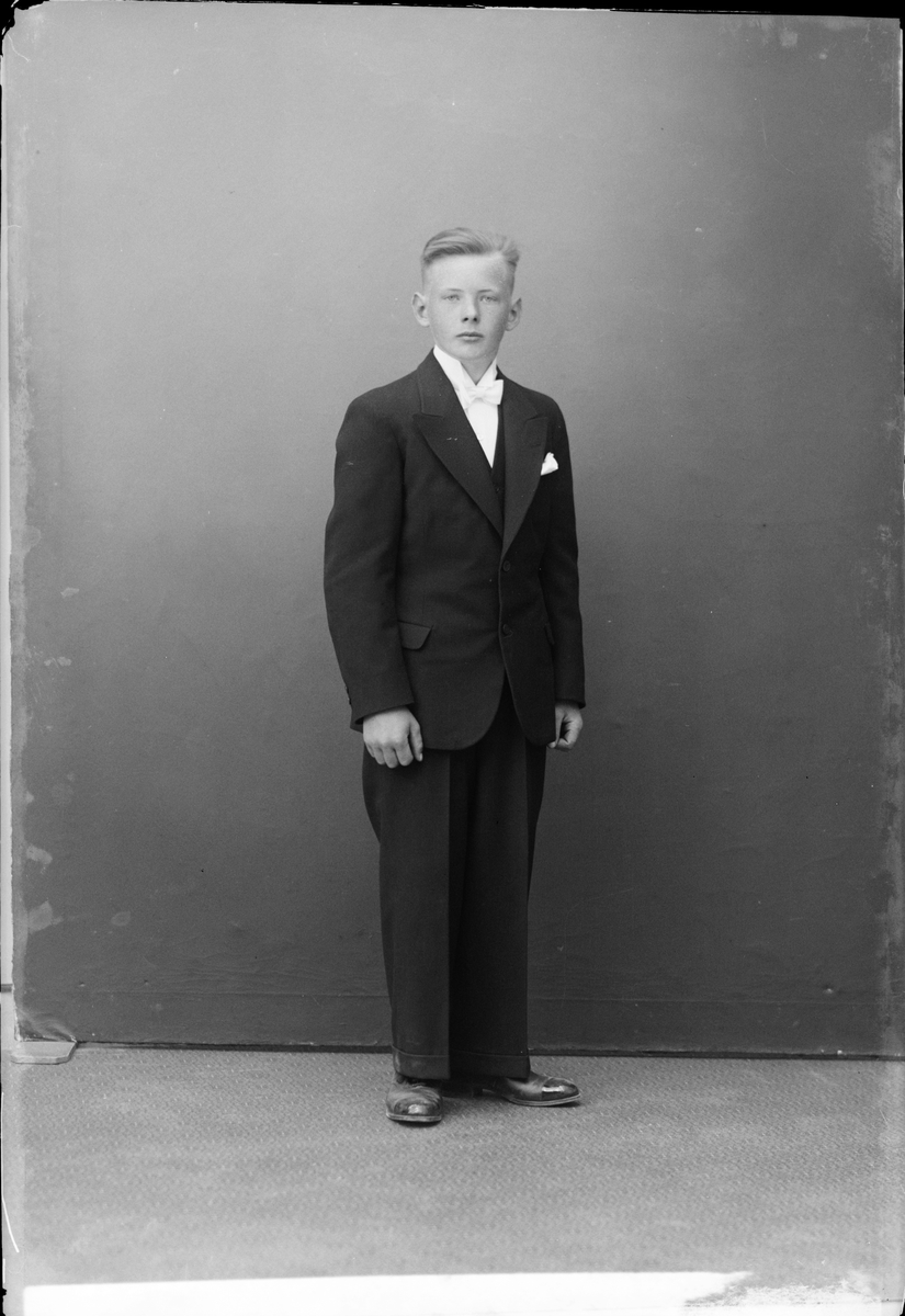 Skötsner-Edhlund, Ateljéporträtt - Arne Mattsson från Ytternuttö, Uppland