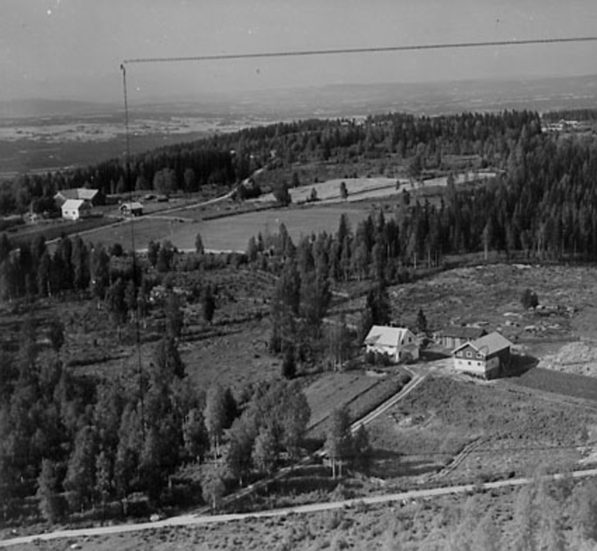 Widerøes Flyveselskap A/S, FLYFOTO TORSHOV, VALLSET