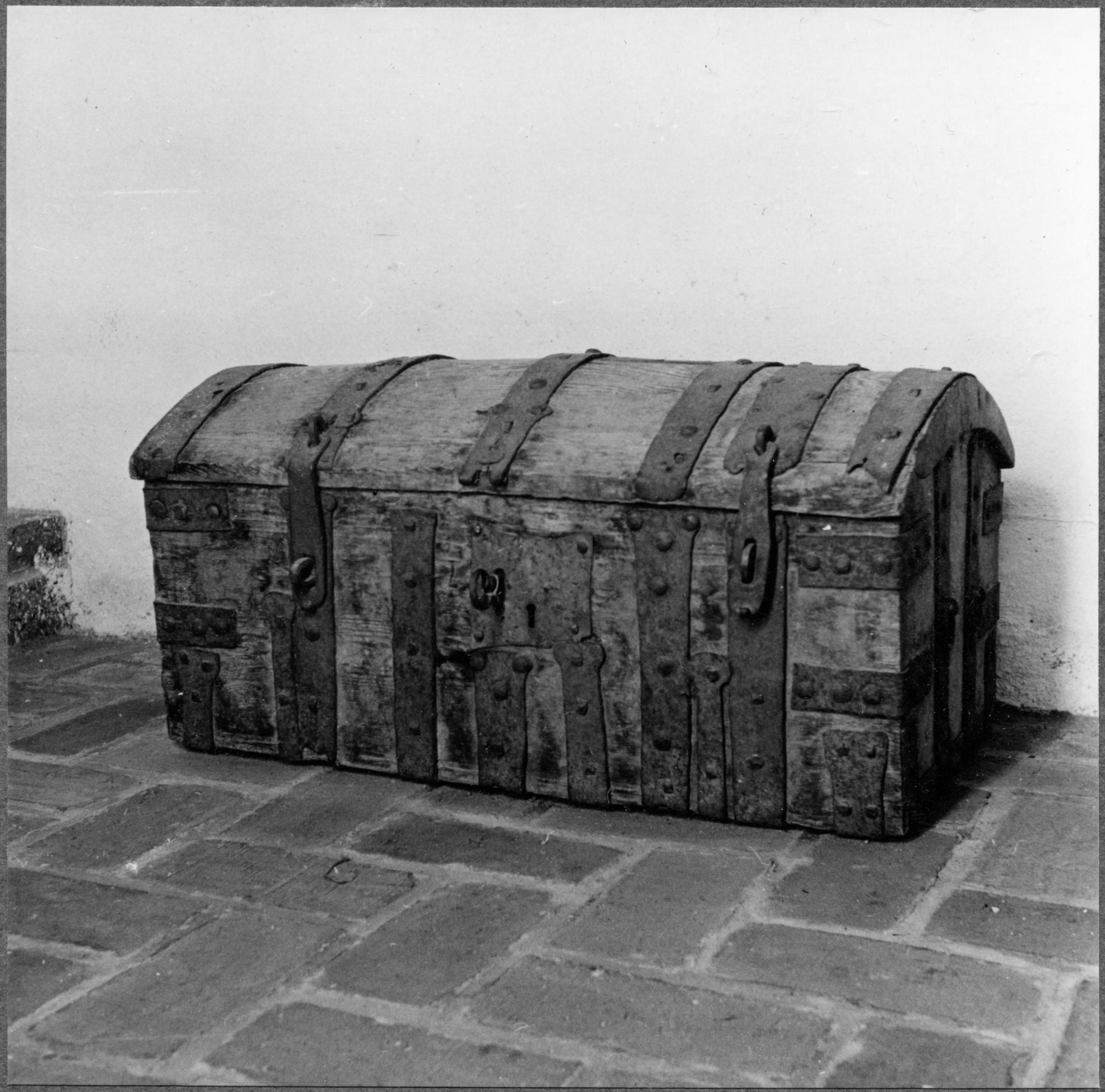 Ivar Schnell, Överselö kyrka