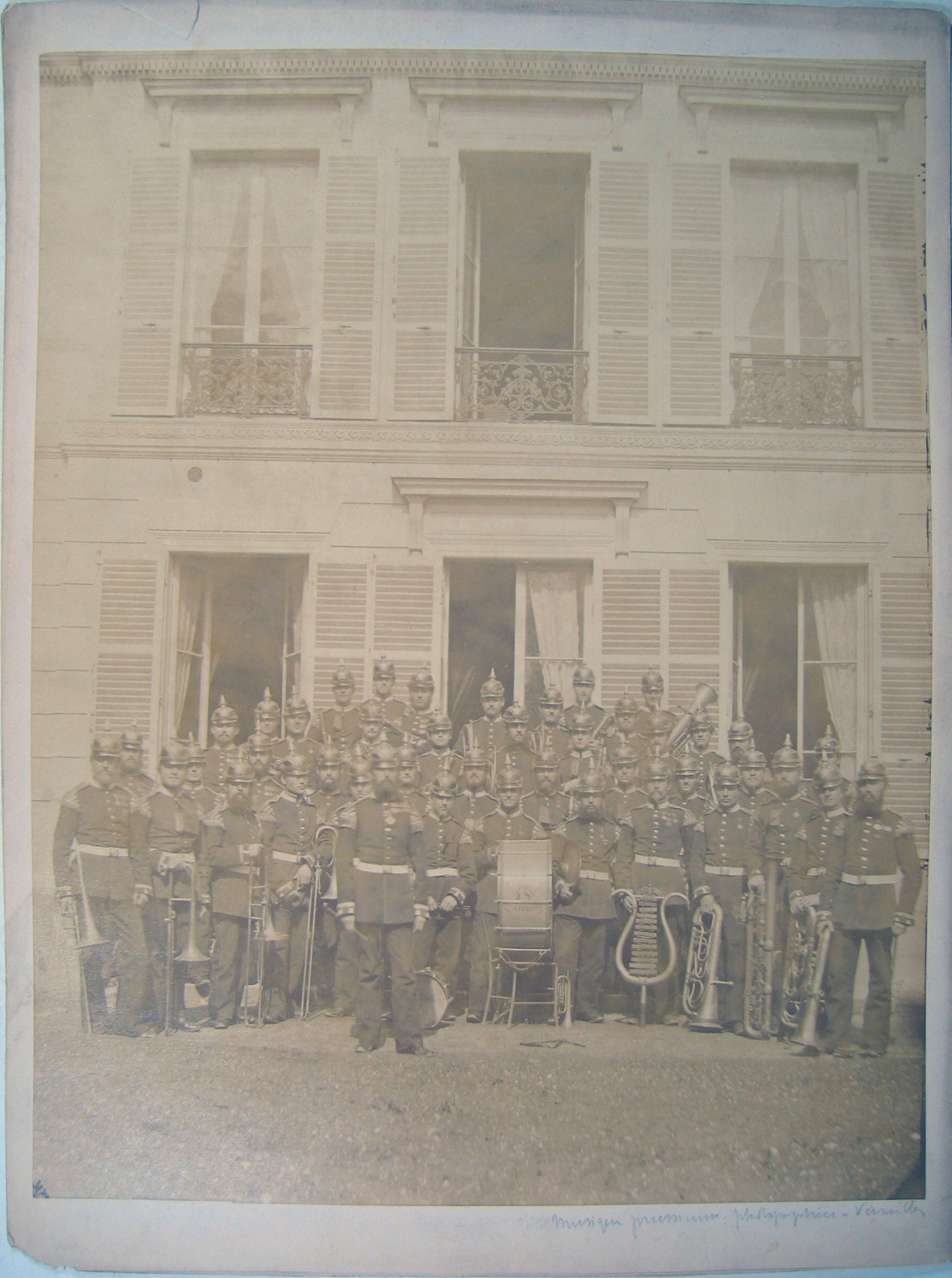 Anonyme, Portrait de groupe de la fanfare militaire prussienne, 1870