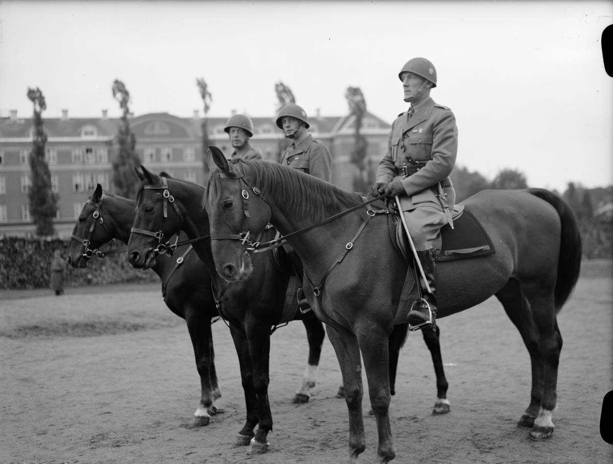 Paul Sandberg, “Solemnity at Polacksbacken yesterday” - Major Lindgren, Lieutenant Colonel Lindskog and Major Nilsson, newly appointed at Upplands Regemente, I8, Uppsala October 1942