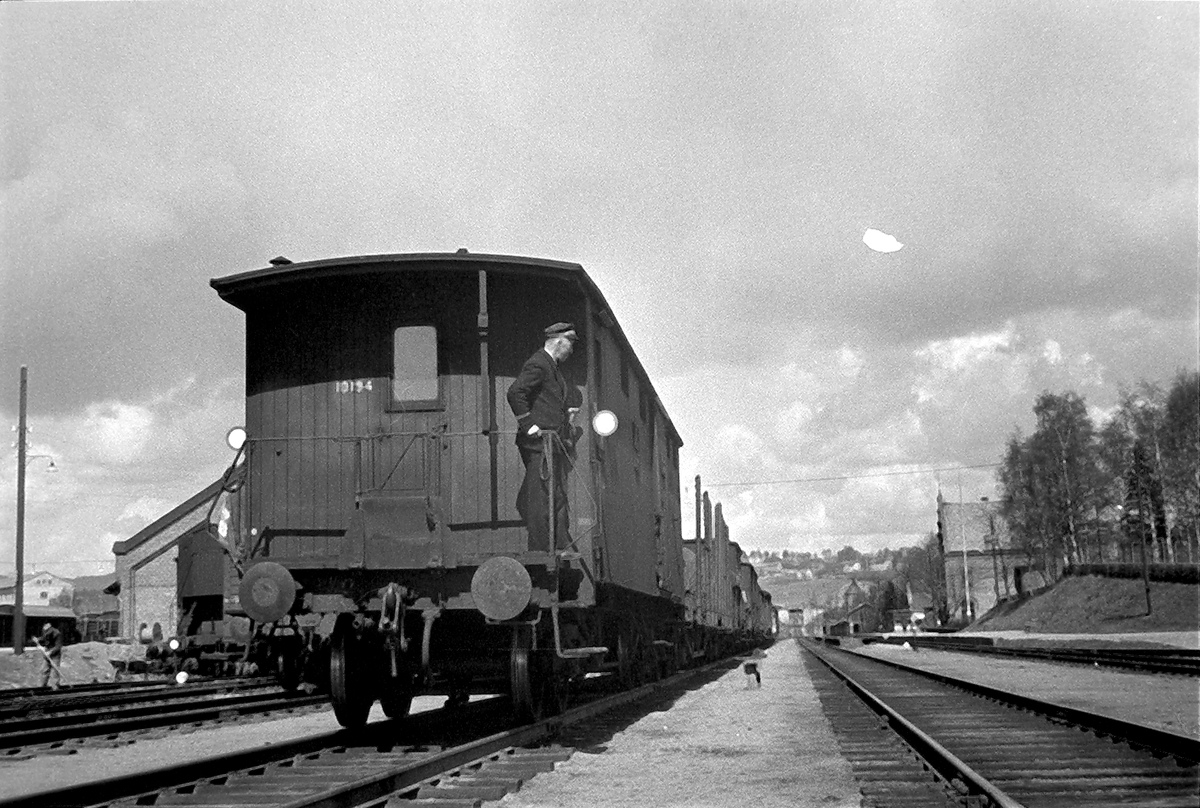 Anders Beer Wilse, Prot: protokoll finnes ikke Register: Statsbanene Leica 1948
