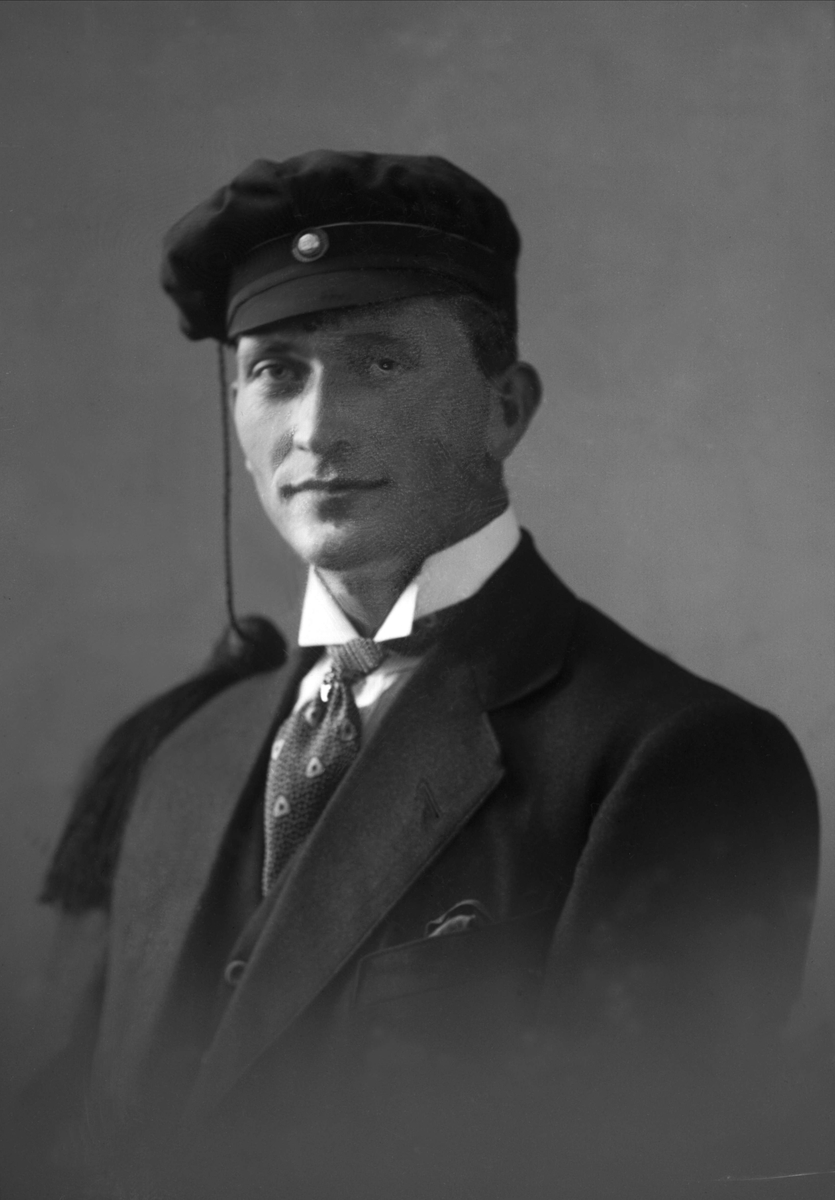 Gustav Borgen, NFB.11874