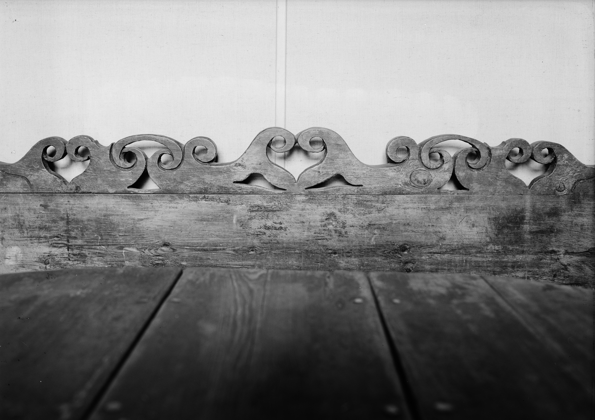 Paul Sandberg, Detalj av dragsoffa i Upplandsmuseets samligar, Uppsala december 1935