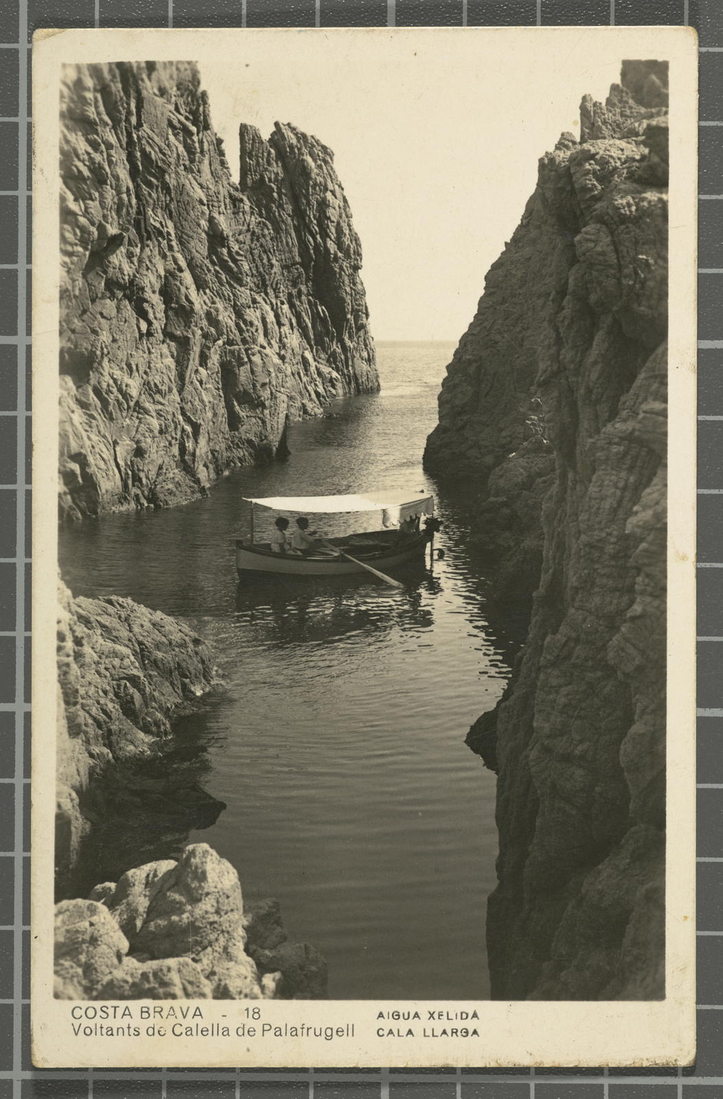 Desconegut, Costa Brava - 18 Voltants de Calella de Palafrugell. Aigua Xelida. Cala llarga