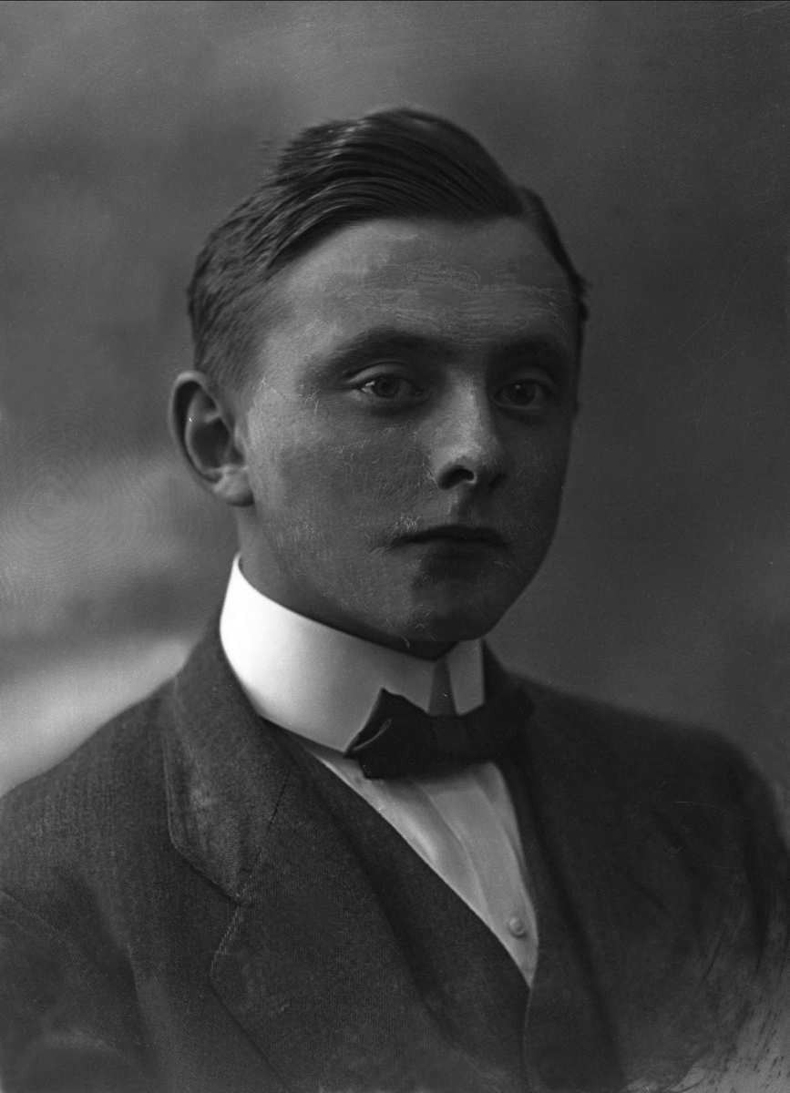 Gustav Borgen, NFB.42942