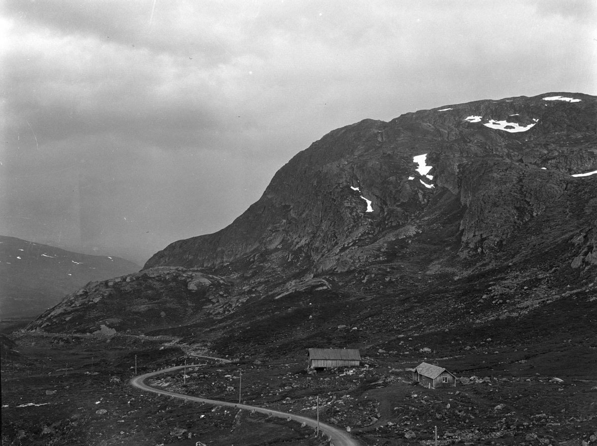 Kristian Heramb, Fjellandskap. Ei seter ved Tyin i Jotunheimen, Vang.