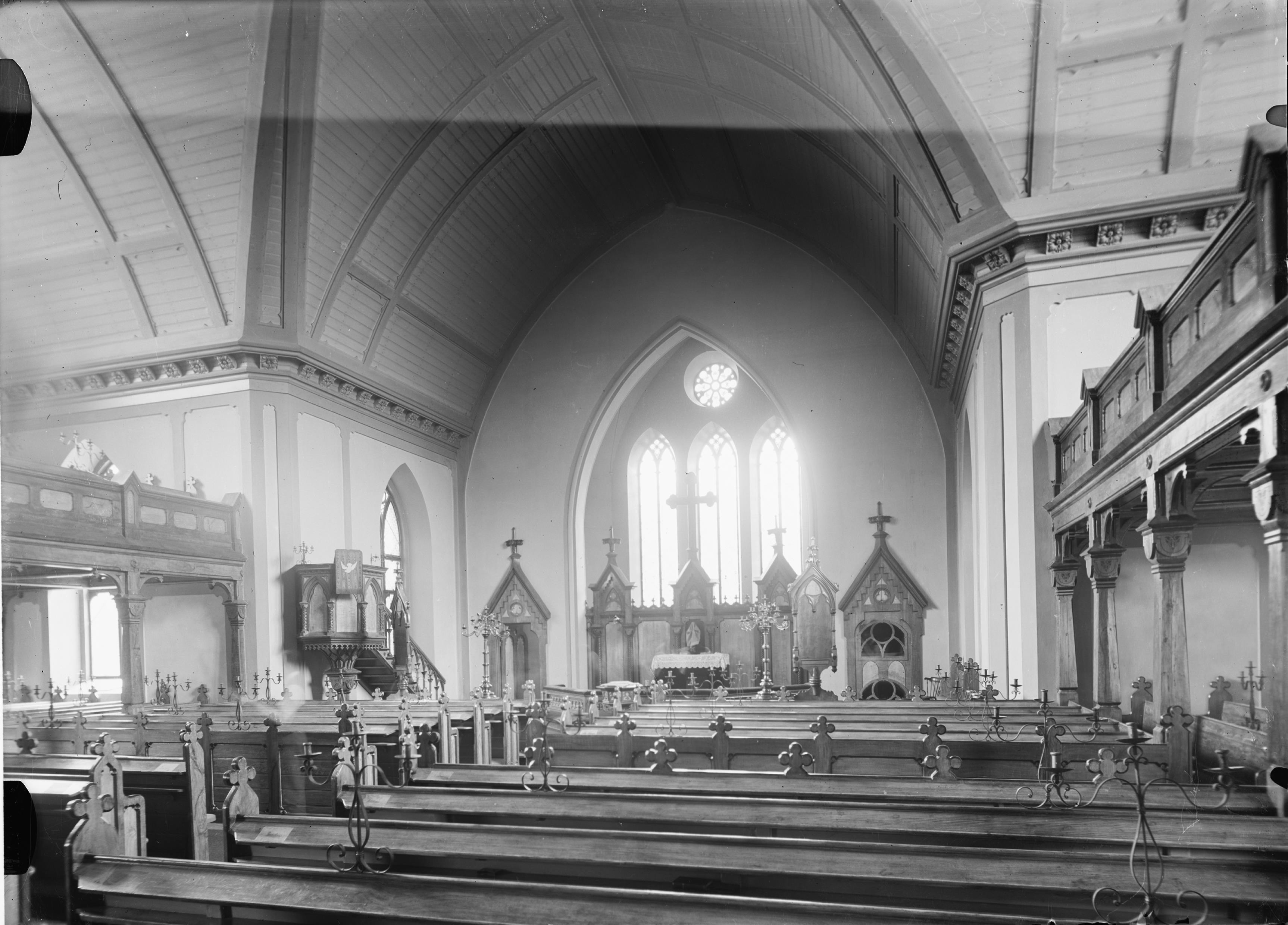 Anders Roland, Tådene kyrka