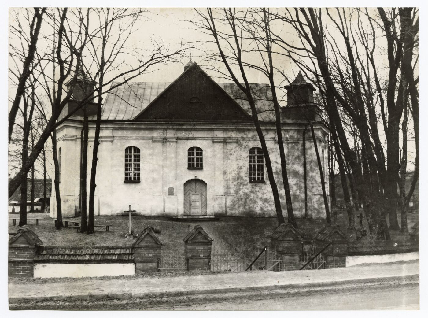 Nežinomas fotografas, Panevėžiuko Nukryžiuotojo Jėzaus bažnyčia