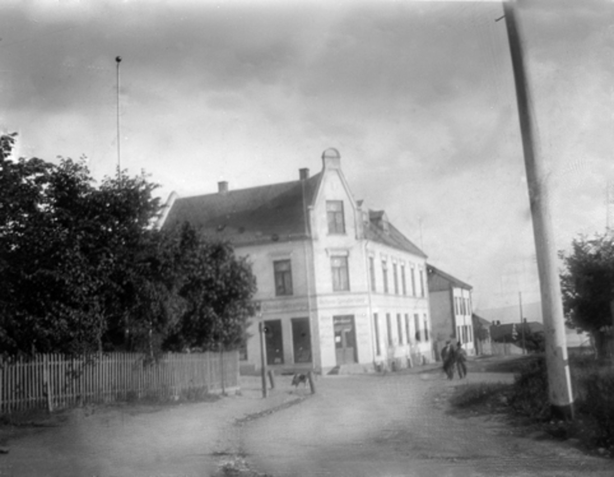Anno Domkirkeodden, GRØNNEGT. 144, VESTBYENS KOLONIAL, KEMNER MONSENSGÅRD, GLASSPLATE.
