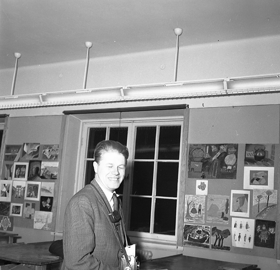 Arne Andersson, Enligt notering: "Uttagning av barnteckningar Nov 57".