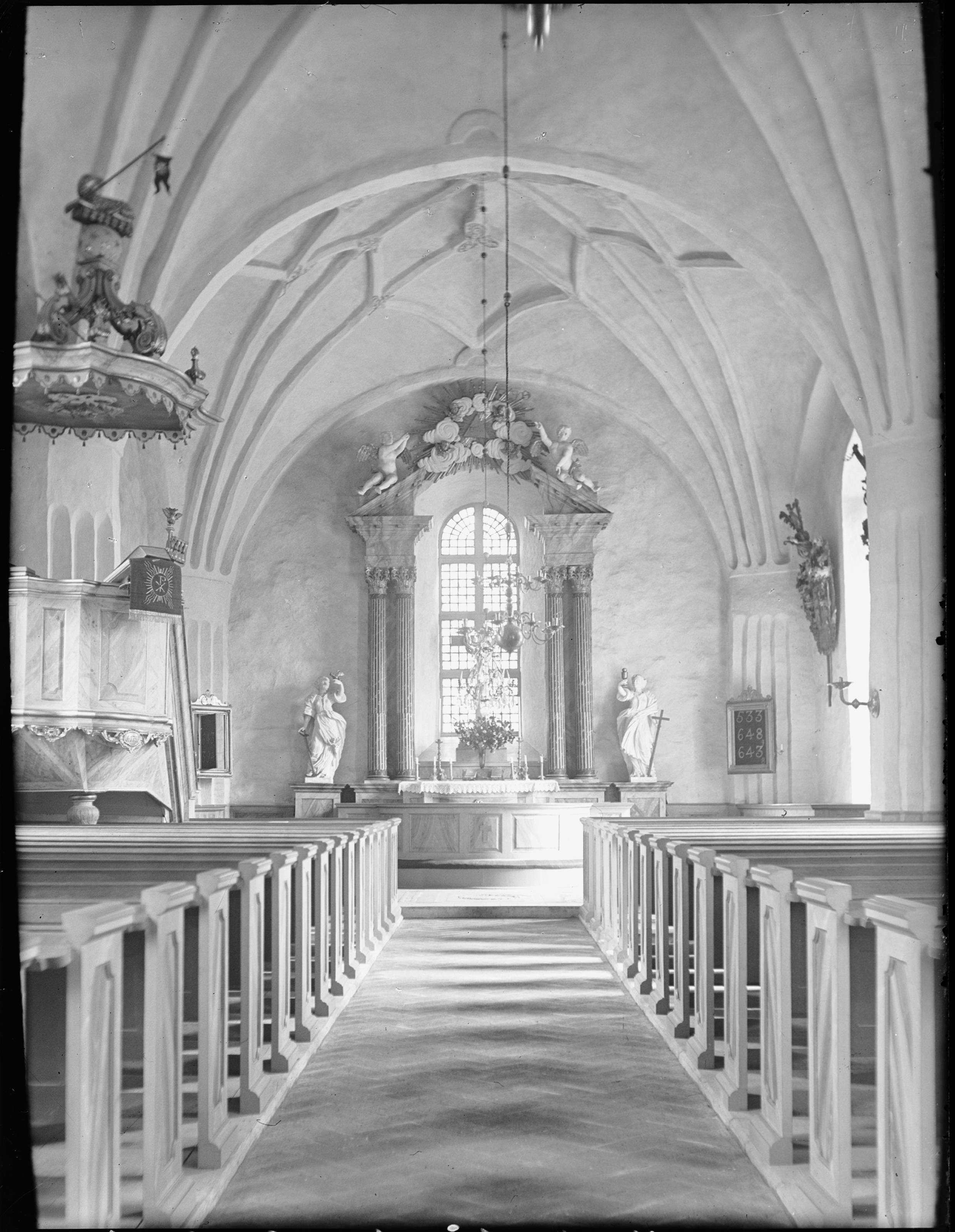 Einar Erici, Husby-Långhundra kyrka