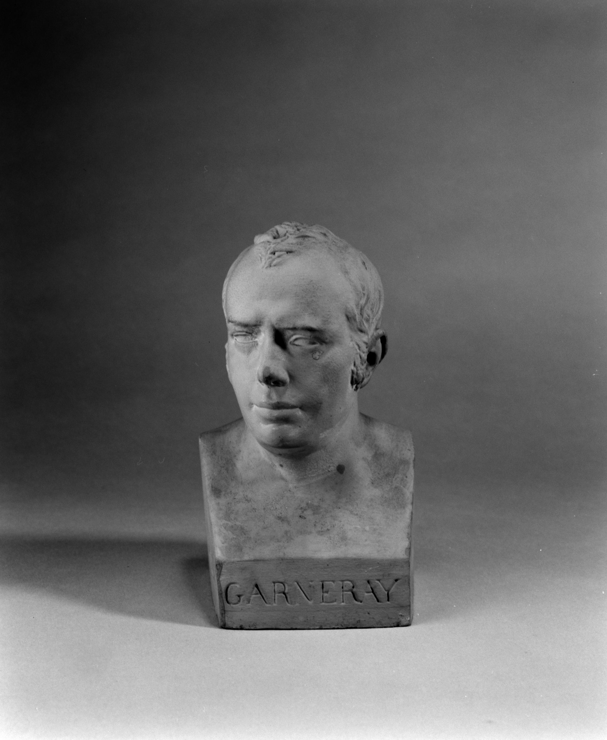 Jean Pierre Dantan, Portrait sérieux d'Ambroise-Louis Garneray (1783-1857), peintre de marines.