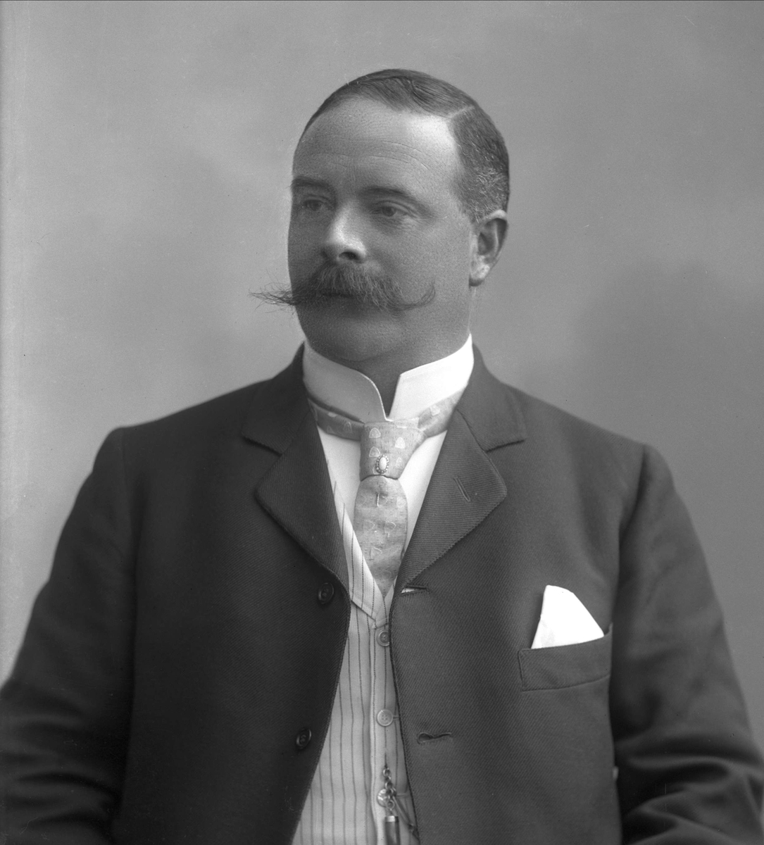 Gustav Borgen, NFB.40457