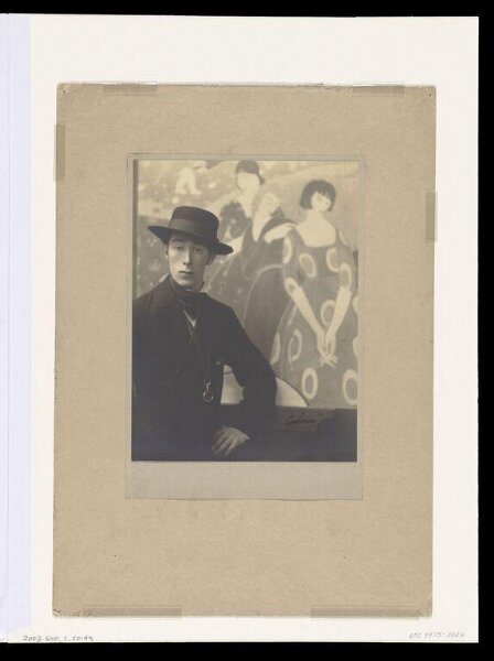 Hoppé, Emil Otto, Portrait of A.P. Allinson