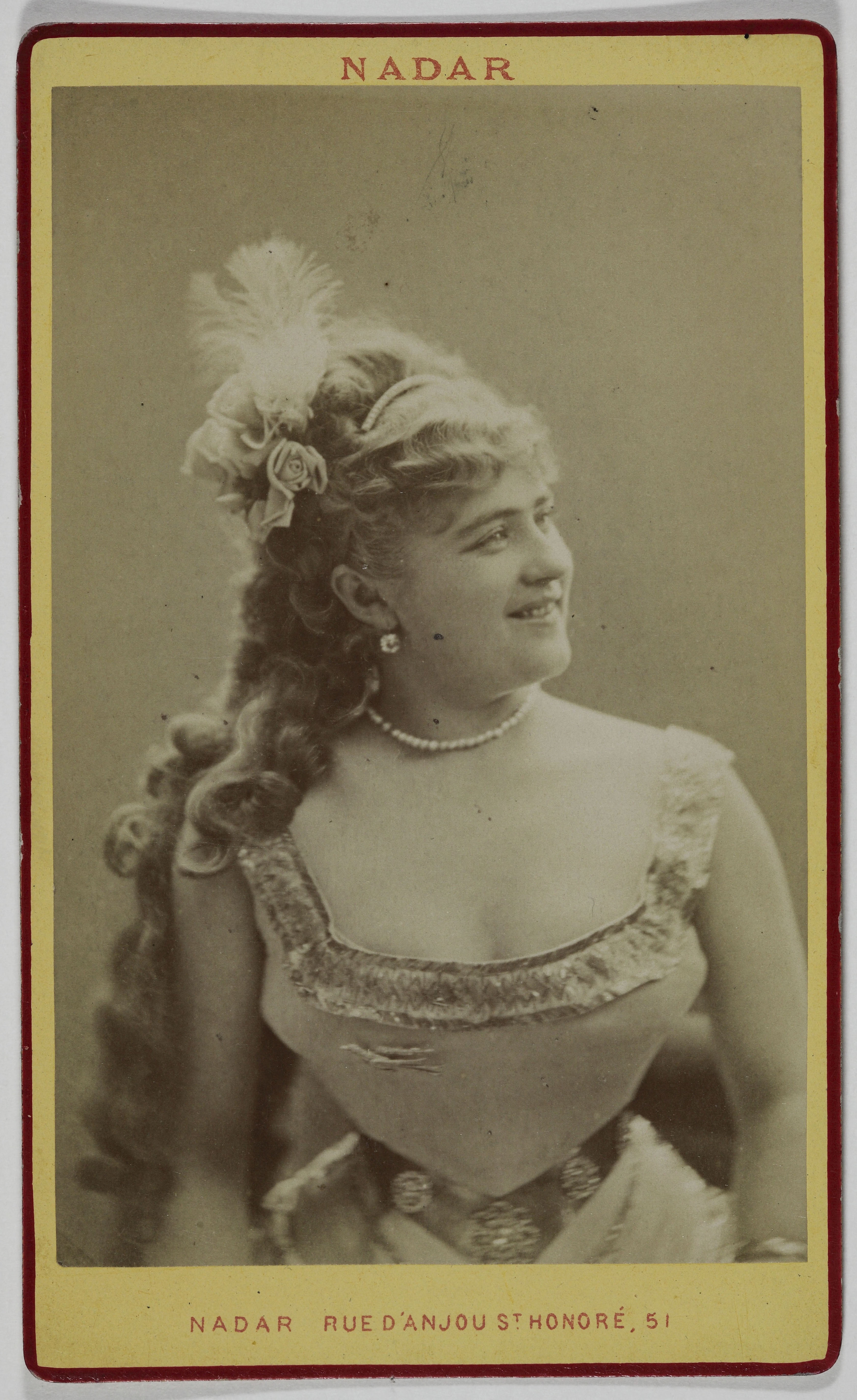 Atelier Nadar, Portrait d'Angèle, (actrice)