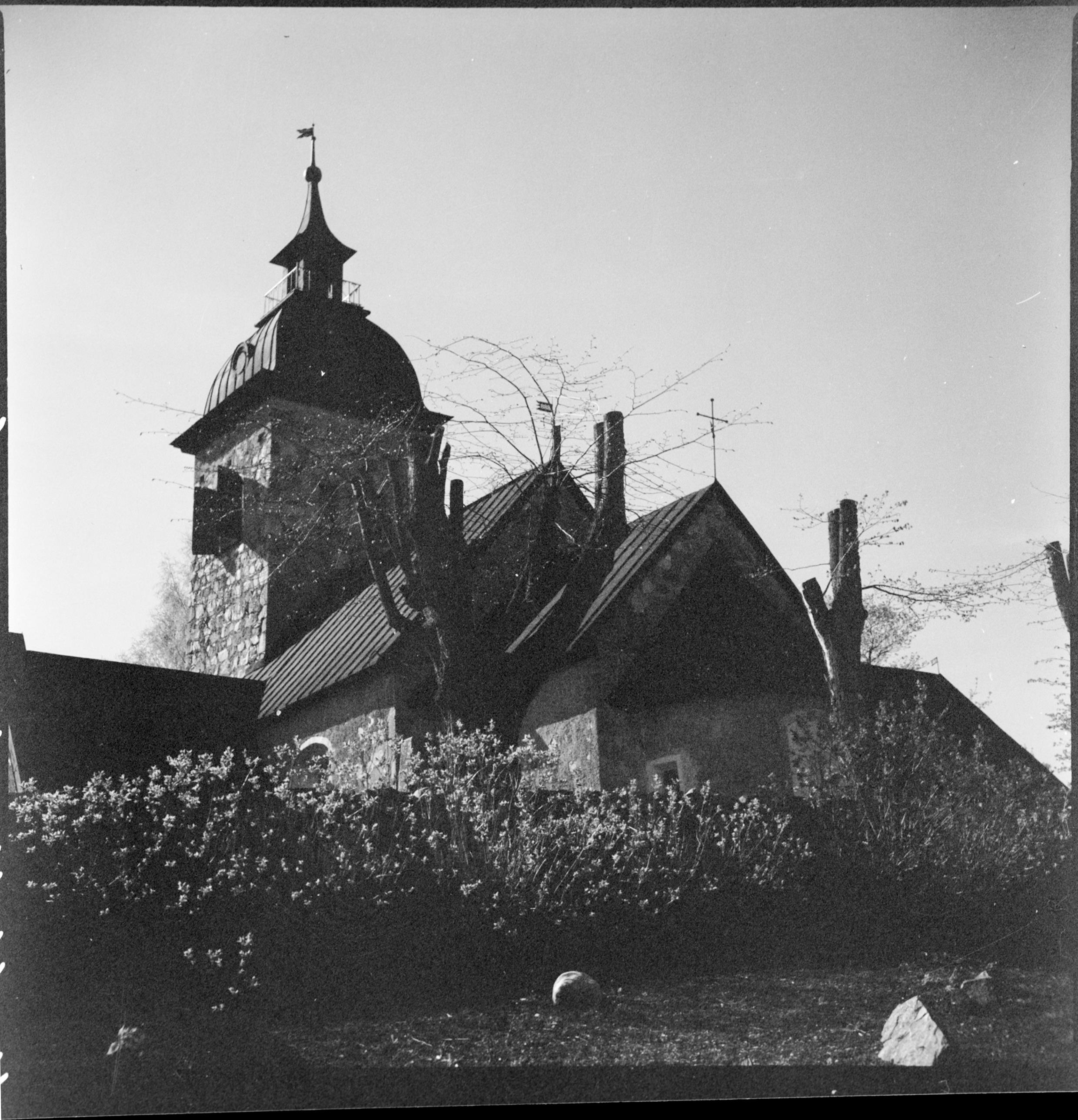 Nils Lagergren, Hilleshögs kyrka
