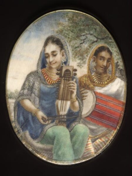 Unknown, Two Indian ladies, one with a drum, the other with a sarangi.