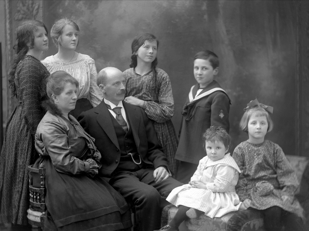 Gustav Borgen, NFB.33125