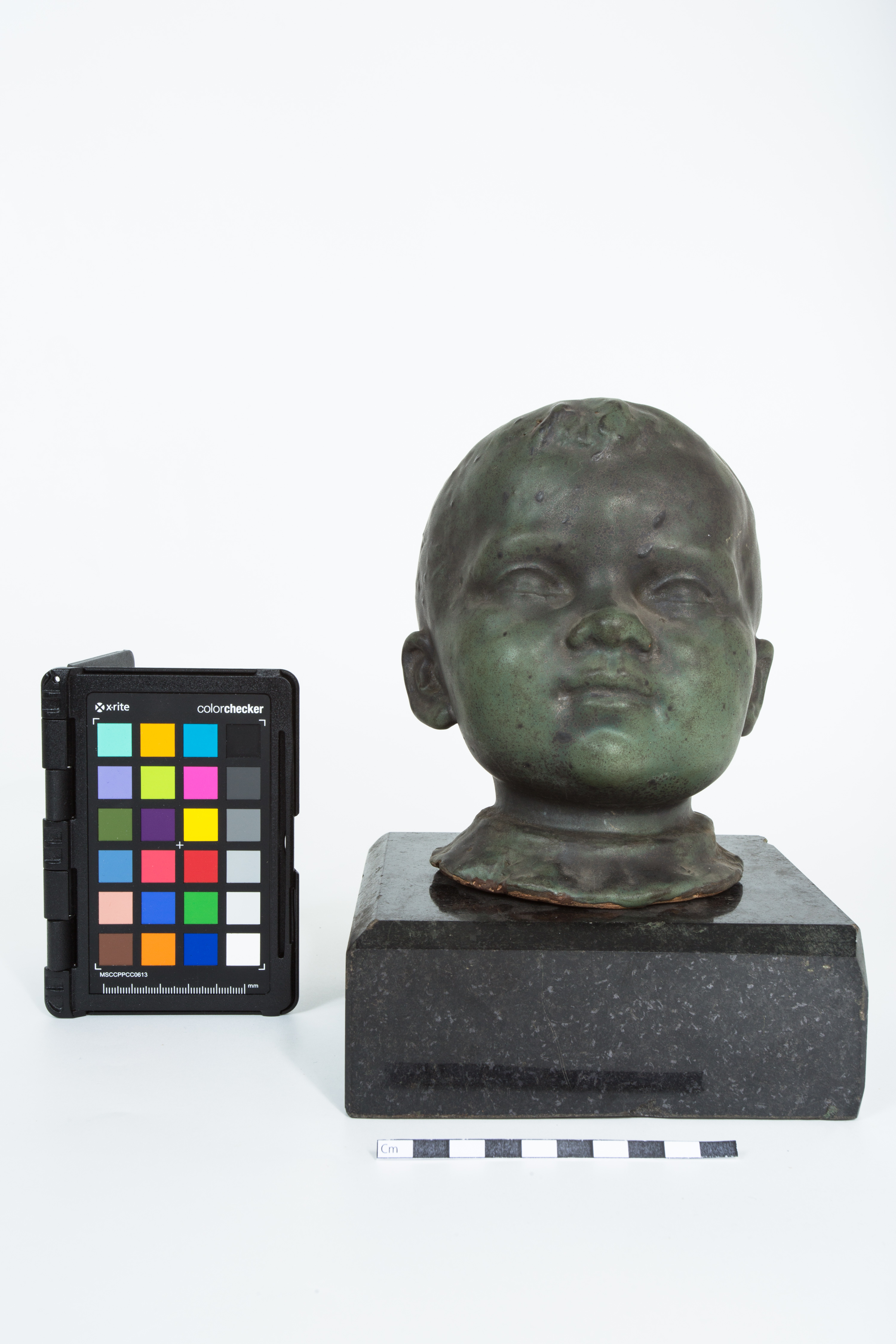 Enn (autor) Roos, Child’s head
