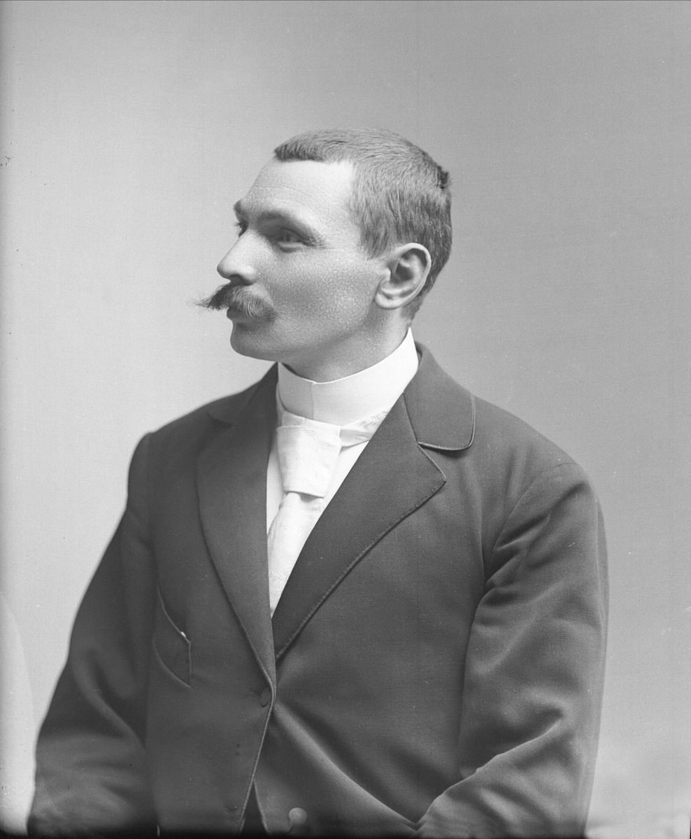 Gustav Borgen, NFB.30061