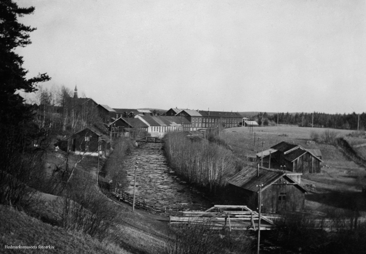 Anno Domkirkeodden, AADALS BRUG, ÅDALSBRUK, SVARTELVA, AALSVOLD I FORGRUNNEN Løten.