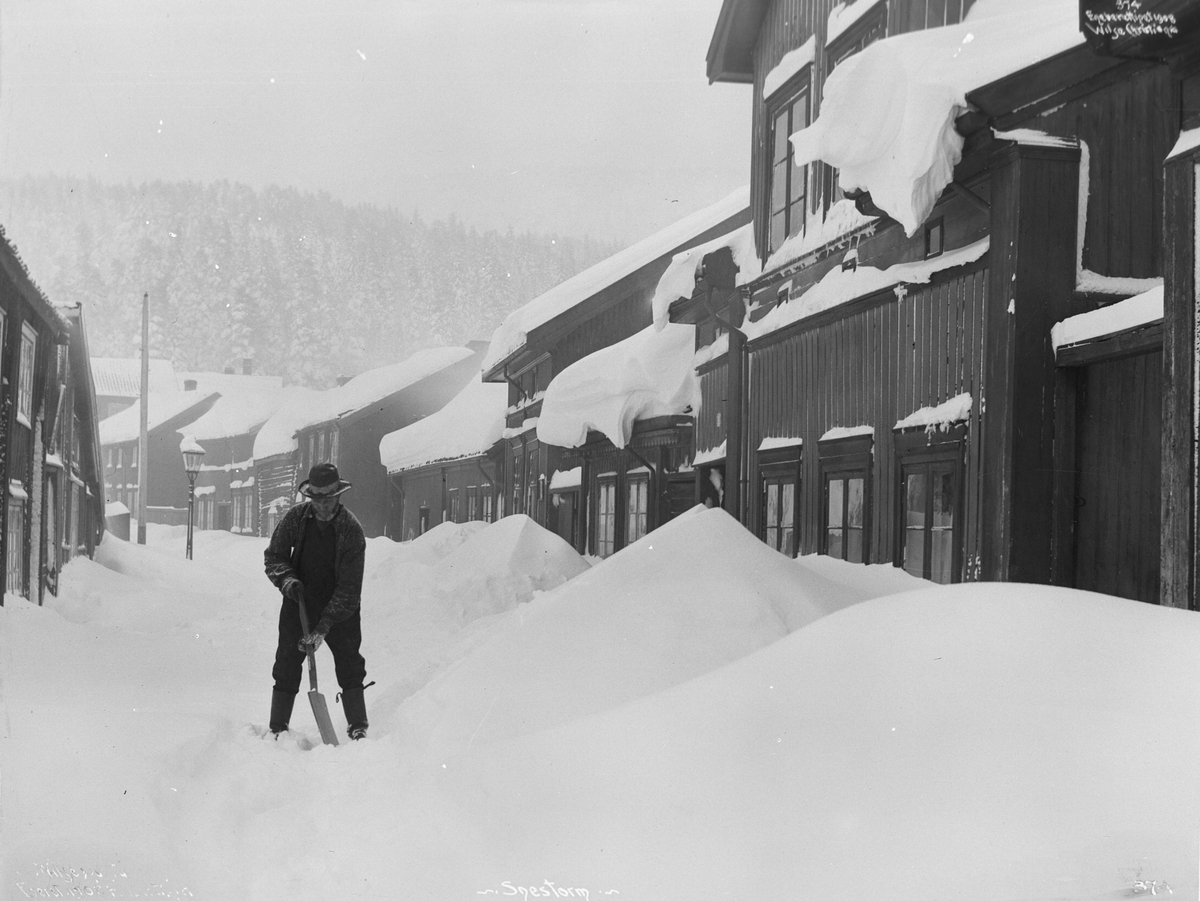 Anders Beer Wilse, Prot: Snestorm i Trangvik Drammen Jan.1902