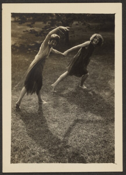 Louis Fleckenstein, [Dancers in Garden]