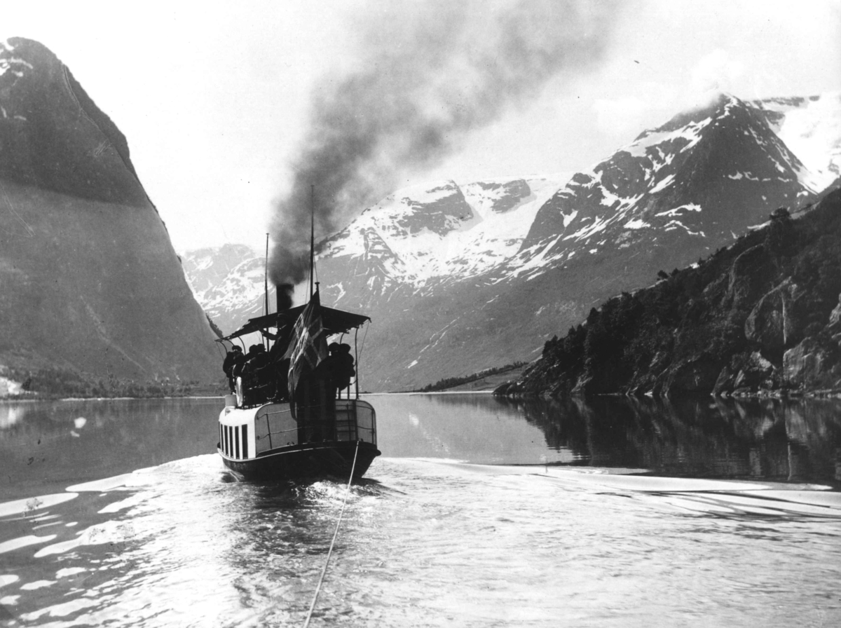 Anders Beer Wilse, Damp-båt