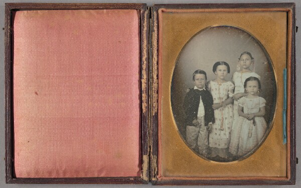 Unknown, [Portrait of three caucasian children and one black child]