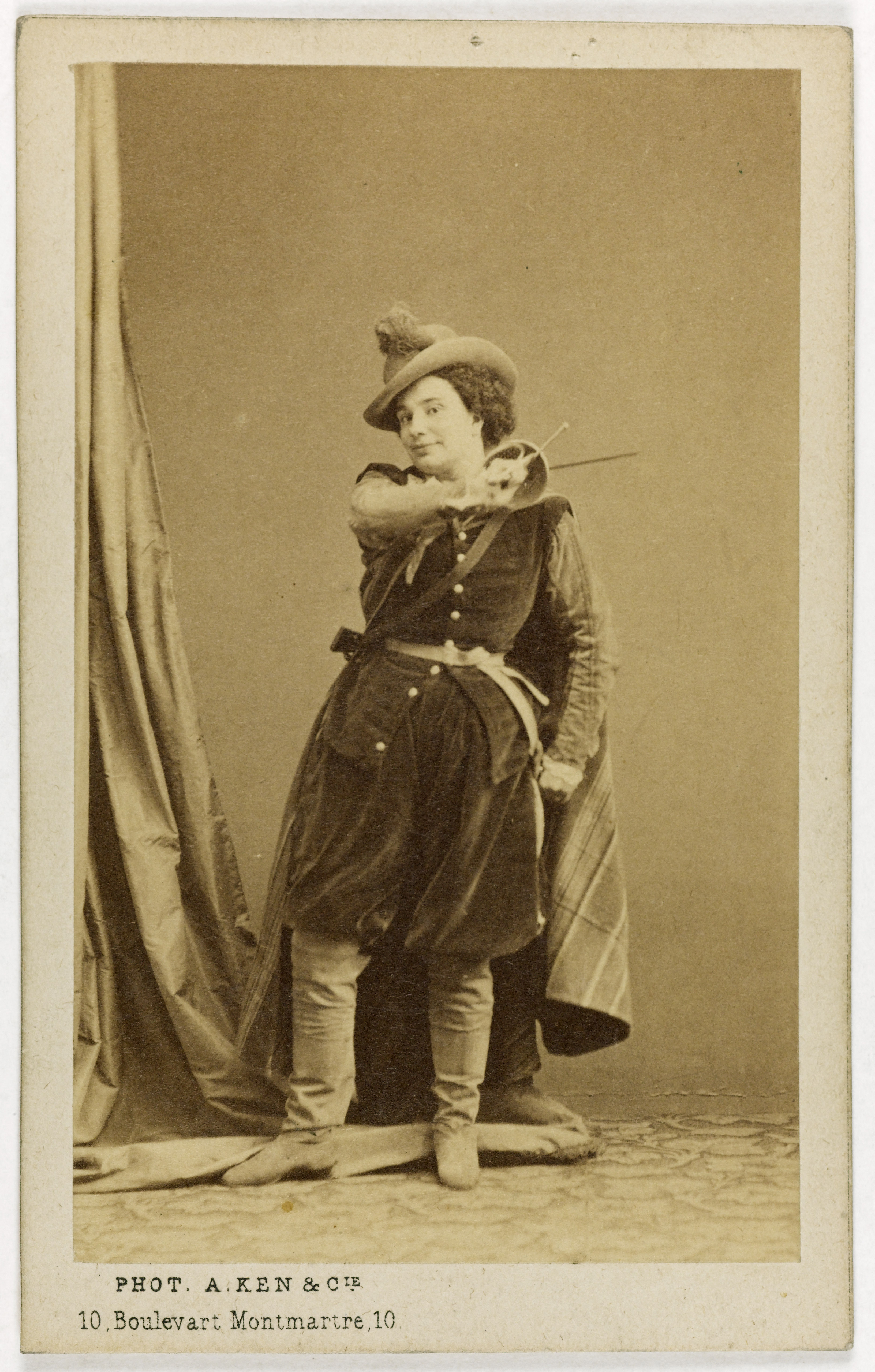 Alexandre Ken, Portrait de Delphine Ugalde (1829-1910), (née Gabrielle Delphine Elisabeth Beaucé, épouse Ugalde, puis Varcollier), chanteuse lyrique, directrice de théâtre