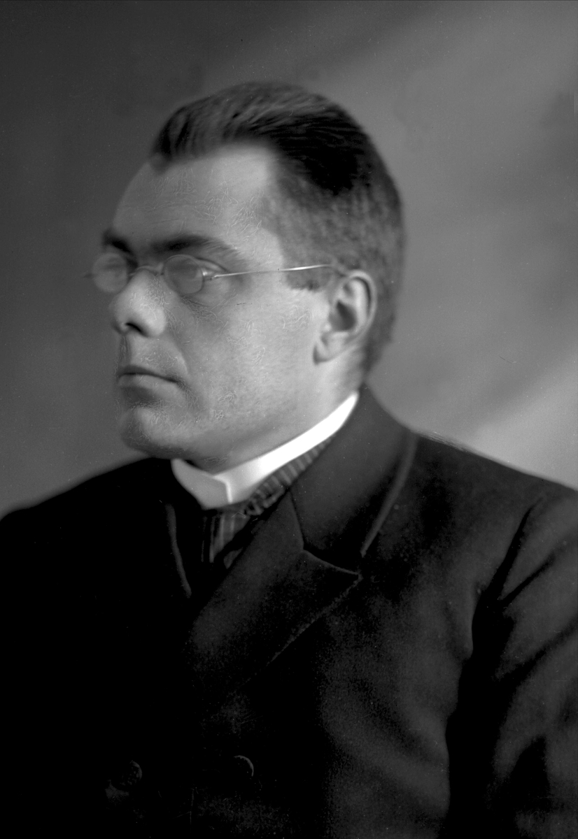 Gustav Borgen, NFB.02184